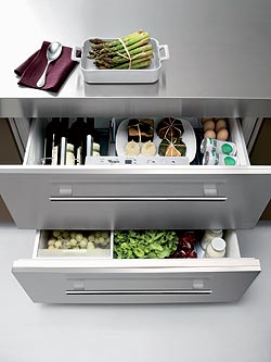 Z�suvkov� vestavn� chladni�ka ARG 912