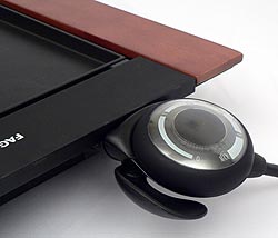 Termostat s regulac� 0 a� 4 a max. Pod n�m p��ka pro jeho demont�.