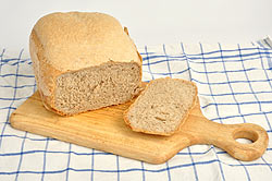 Hotov� dom�c� chl�b