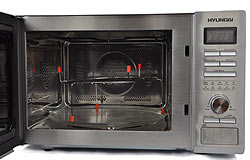 Mikrovlnka vnit�n� prostor