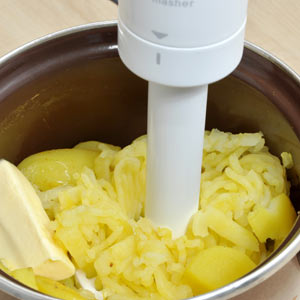 ty�ov� mix�r Kenwood HB724