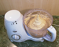 T�sto se namot�v�, ale je dob�e prohn�ten�