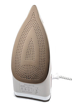 Robot Bosch MUM 52110 se z�kladn�m p��slu�enstv�m